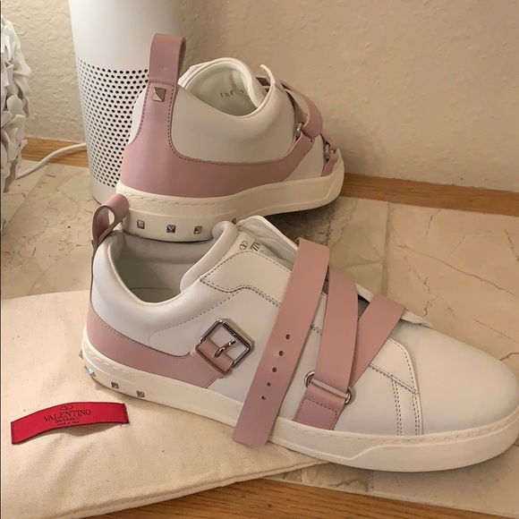 Valentino Shoes - 💯 Authentic Valentino Rockstud Sneakers Size 40